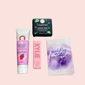 Kylie Jenner First Aid Beauty Minis Bundle